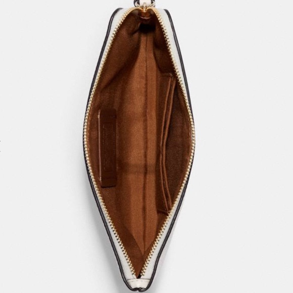 COACH X PEANUTS WRISTLET WITH WOODSTOCK